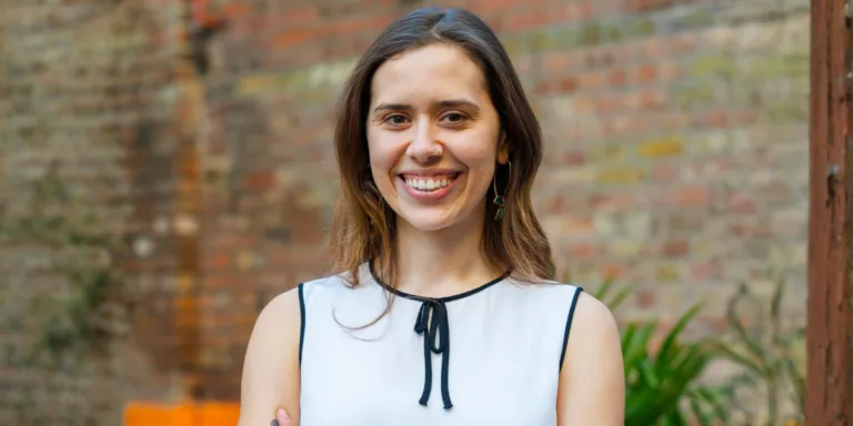 Lara Parizotto is the winner of the 2026 Kofi Annan NextGen Democracy Prize